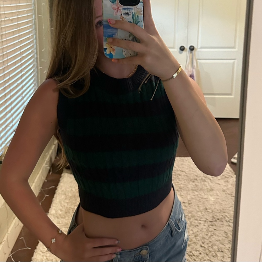 Divided Knit Sweater Vest